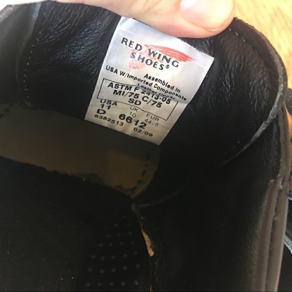 RED WING SHOES - Picture 3 of 12